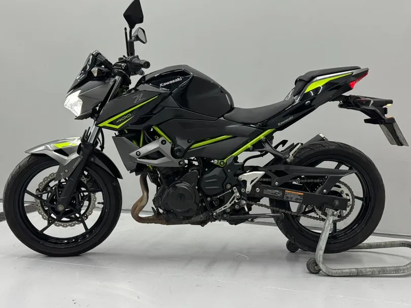 KAWASAKI Z 400
