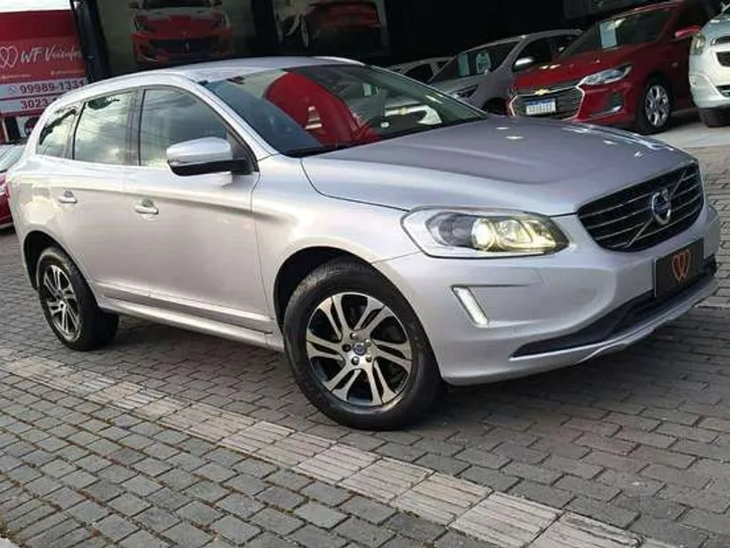 Volvo XC 60 2.0 T5  5p