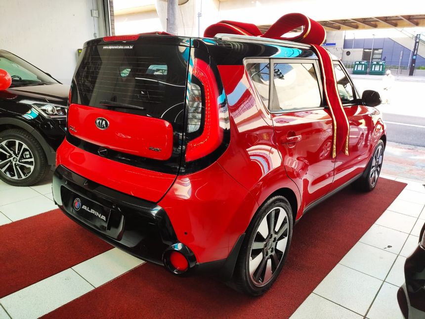 Задняя полка kia soul