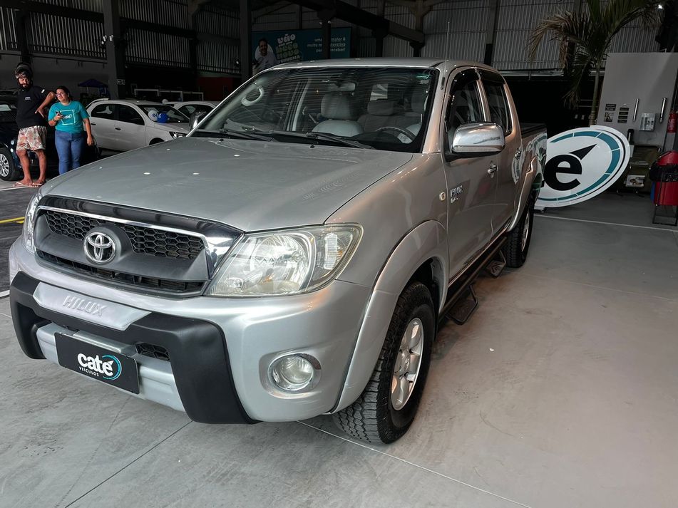 Toyota Hilux CD D4-D 4x4 2.5 16V 102cv TB Dies.