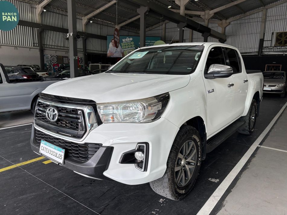Toyota Hilux CD SRV 4x4 2.8 TDI Diesel Aut.