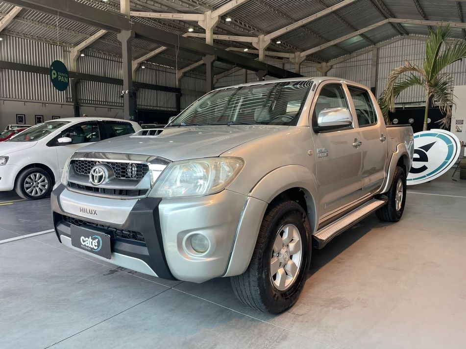 Toyota Hilux CD SR D4-D 4x4 3.0  TDI Dies.