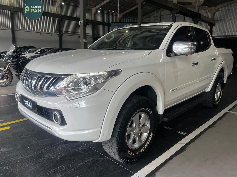 Mitsubishi L200 Triton Sport HPE 2.4 CD Diesel Aut.