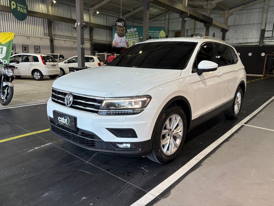 VolksWagen TIGUAN Allspac Comf 250 TSI 1.4 Flex