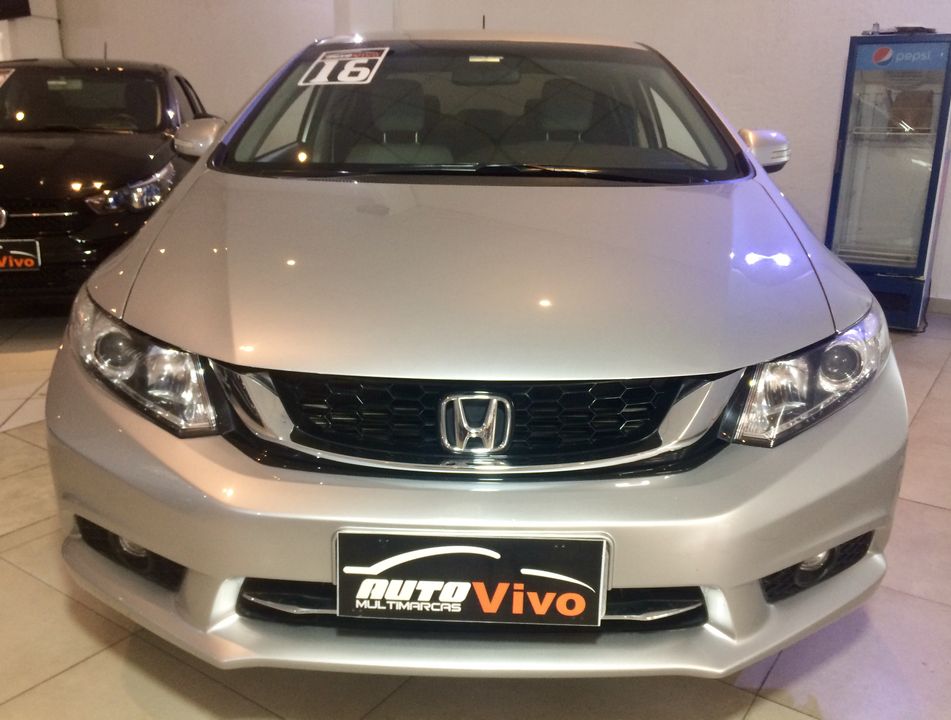 Honda Civic Sedan LXR 2.0 Flexone 16V Aut. 4p