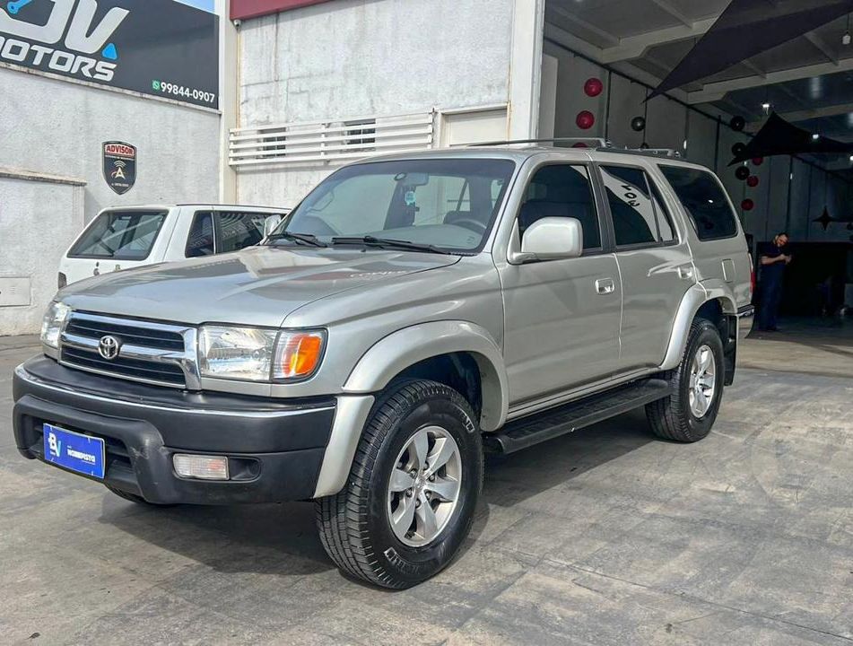 Toyota Hilux SW4 4x4 3.0 8V TB Diesel