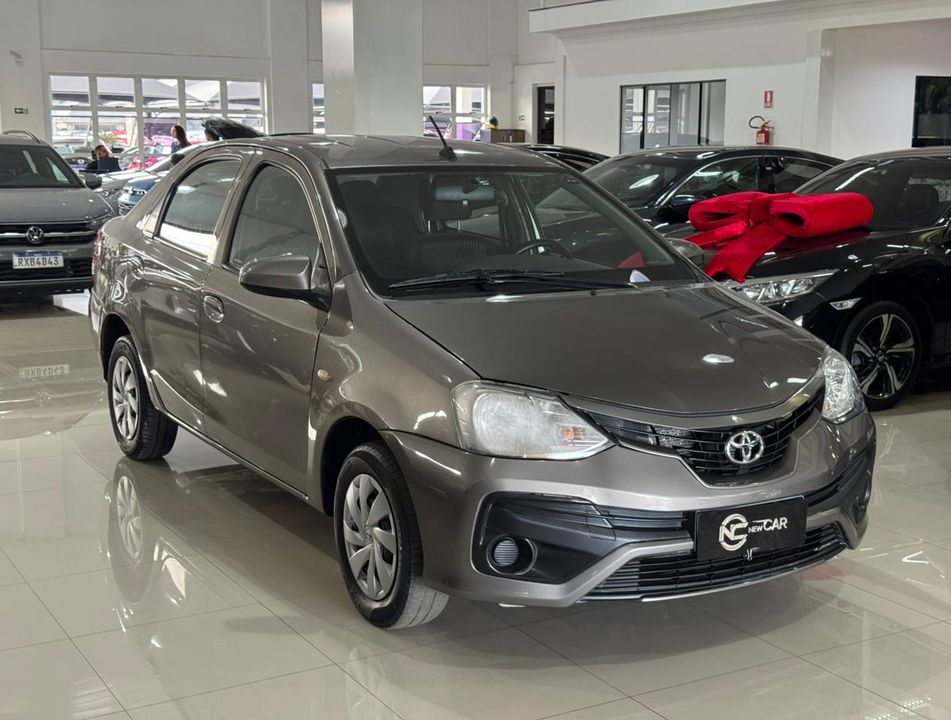 Toyota ETIOS X Sedan 1.5 Flex 16V 4p Aut.