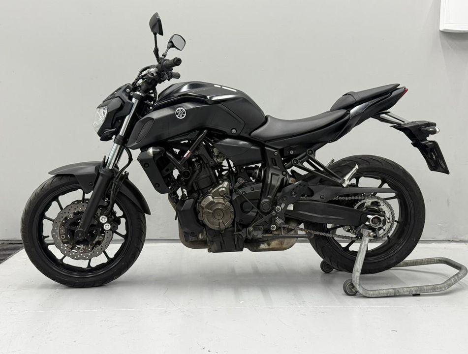 YAMAHA MT-07/MT-07 ABS 689cc