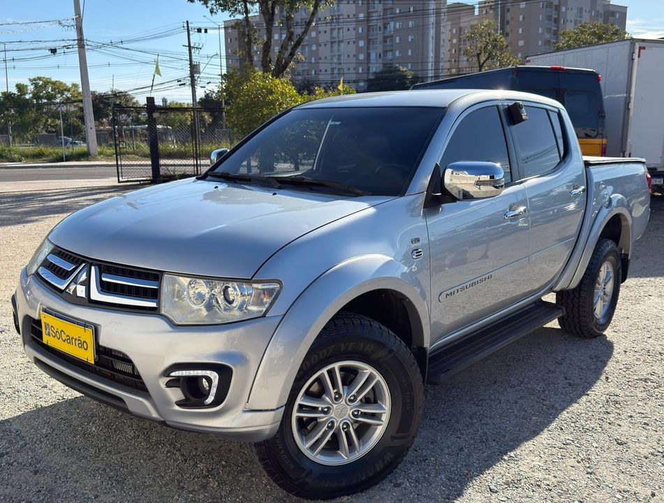 Mitsubishi L200 Triton HPE 3.5 CD V6 24V Flex Aut.