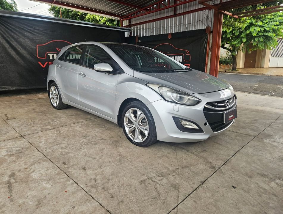 Hyundai i30 1.8 16V Aut. 5p