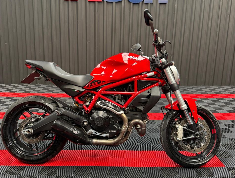 Ducati MONSTER 797