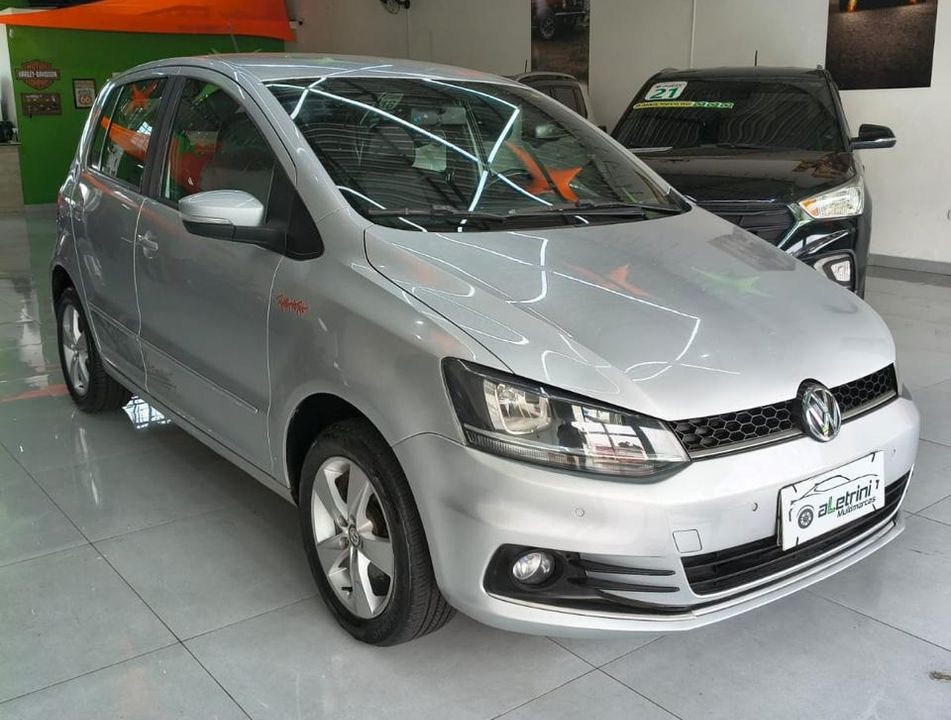 VolksWagen Fox Rock in Rio 1.6 Mi Total Flex 8V 5p