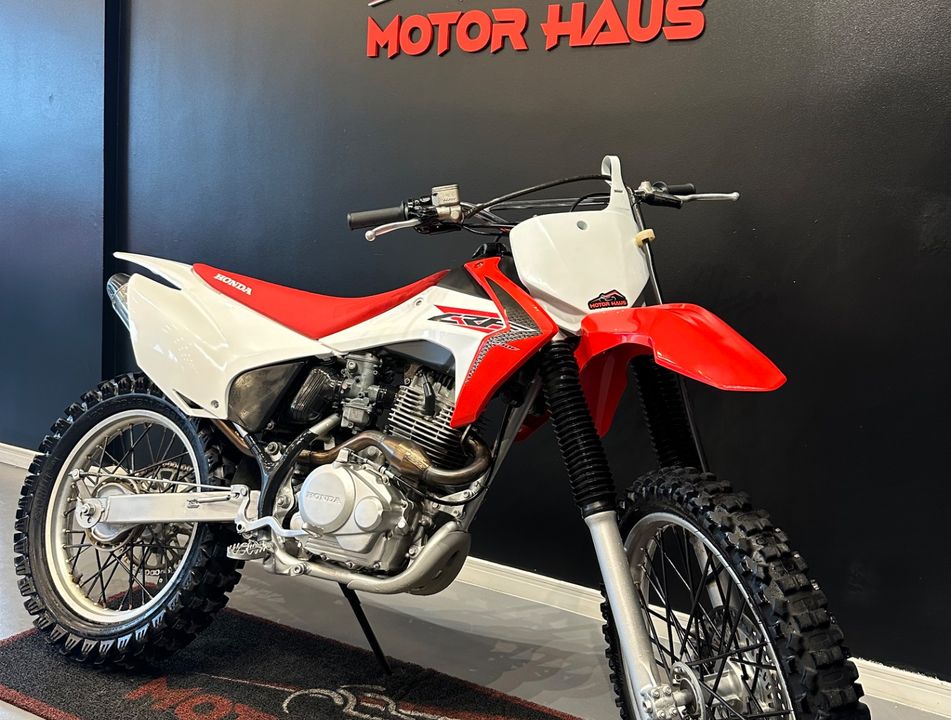 HONDA CRF 230 F
