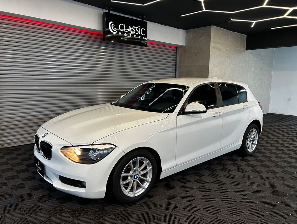 BMW 116iA 1.6 TB 16V 136cv 5p