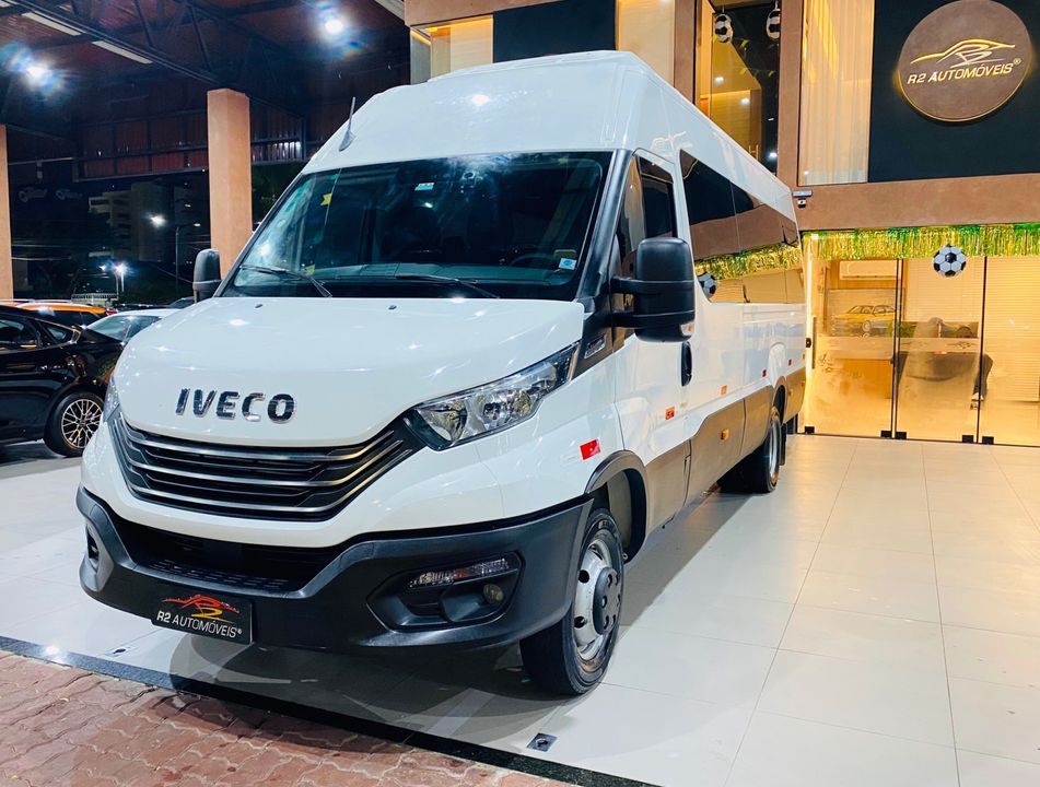 IVECO DAILY Minibus 50-180 Turismo(Diesel)(E6)