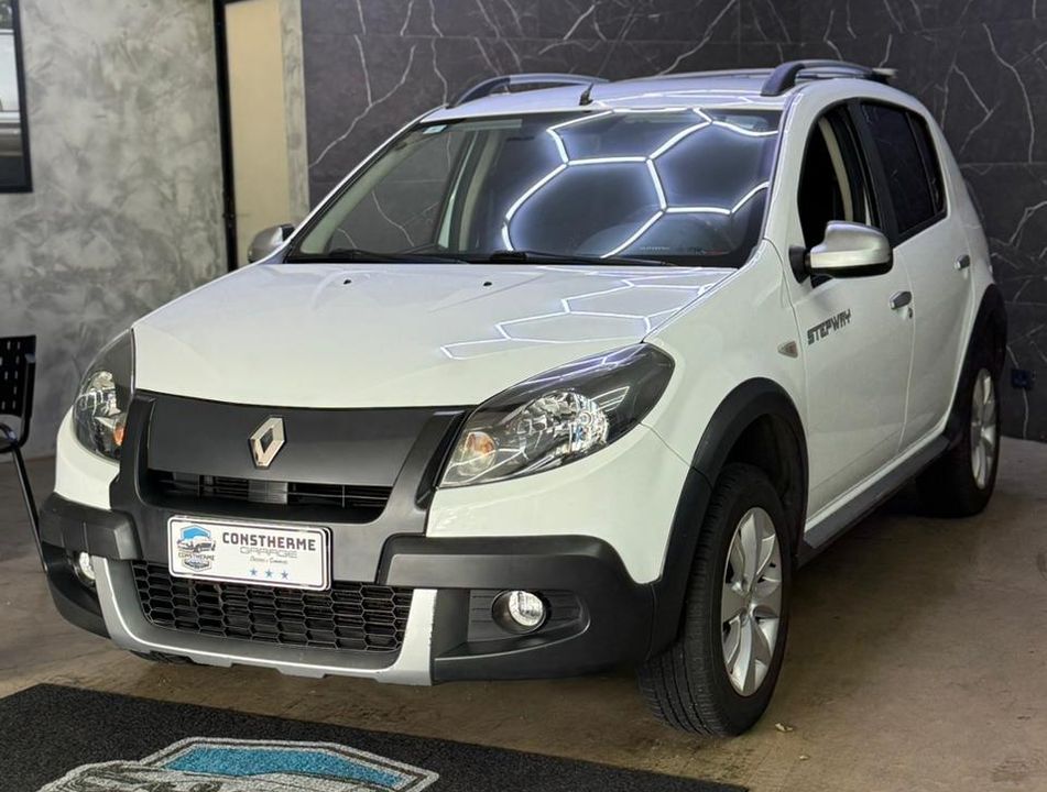 Renault SANDERO STEPWAY Hi-Flex 1.6 16V 5p