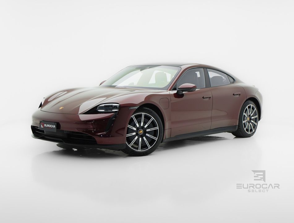 Porsche Taycan 4S (Elétrico)