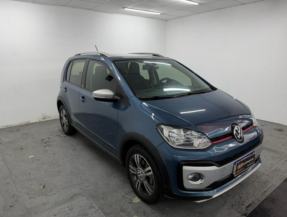 VolksWagen up! cross 1.0 TSI Total Flex 12V 5p