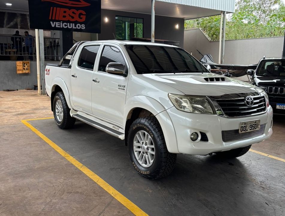 Toyota Hilux CD SRV D4-D 4x4 3.0 TDI Diesel Aut