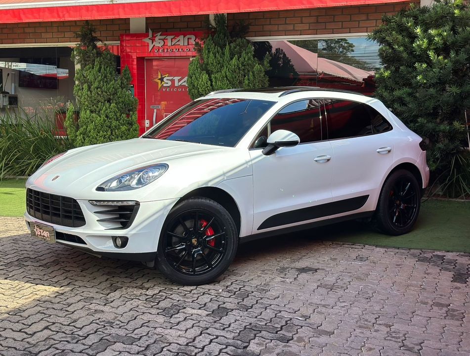 Porsche Macan 2.0 Turbo