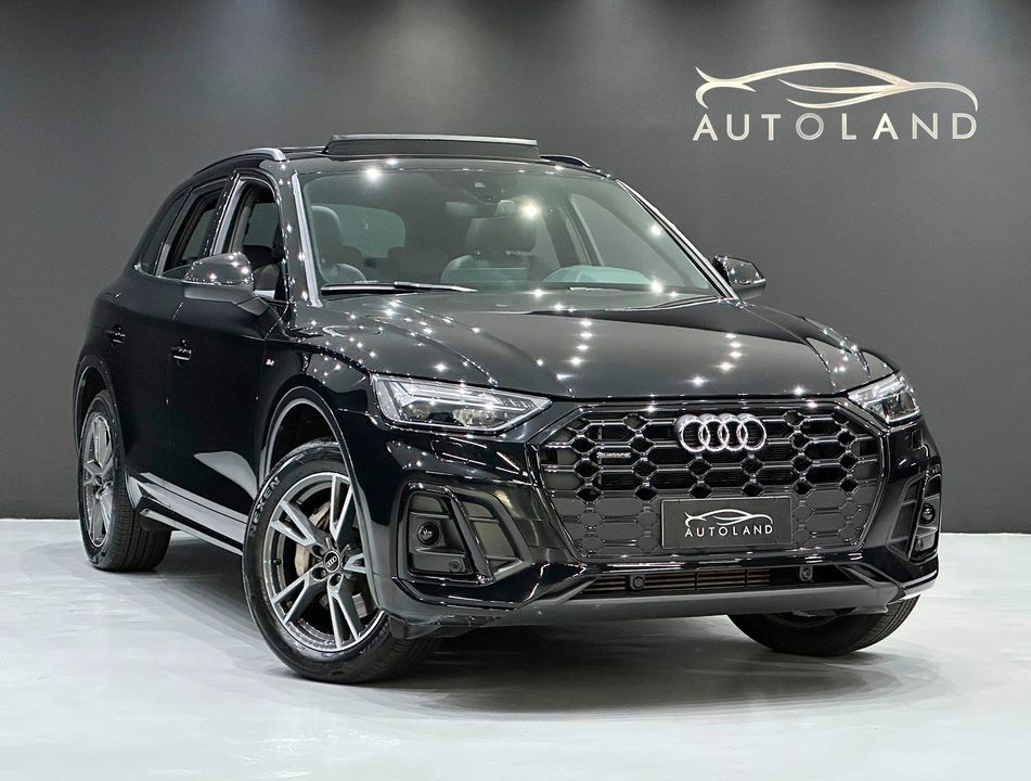 Audi Q5 Perf. Black 2.0 TFSIe S.Tr. Qt (Hib.)