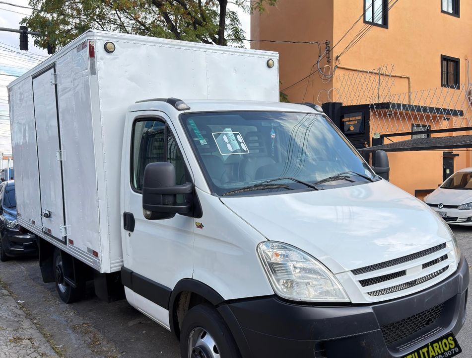 IVECO DAILY CHASSI 35S14 2p (diesel)