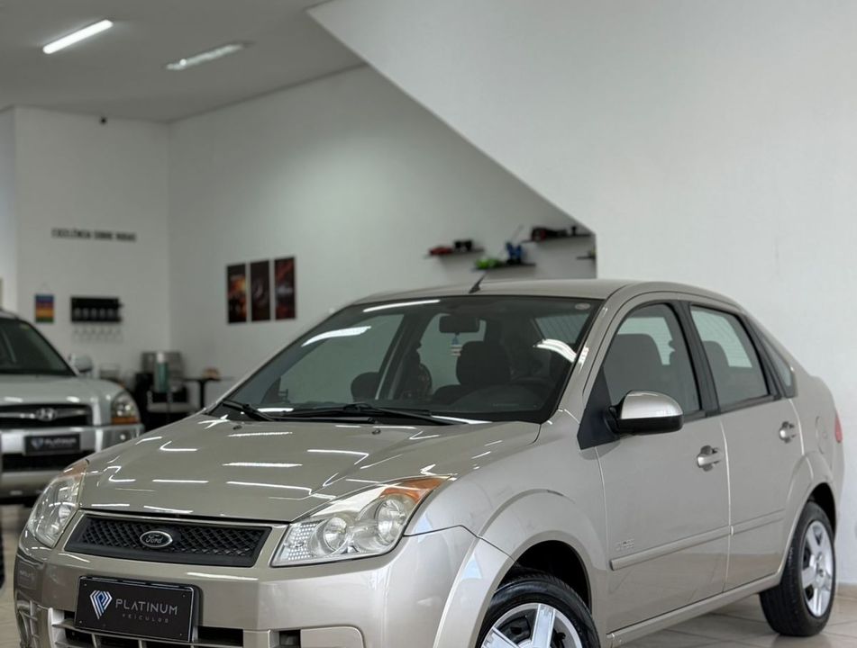 Ford Fiesta Sed. 1.6 8V Flex 4p