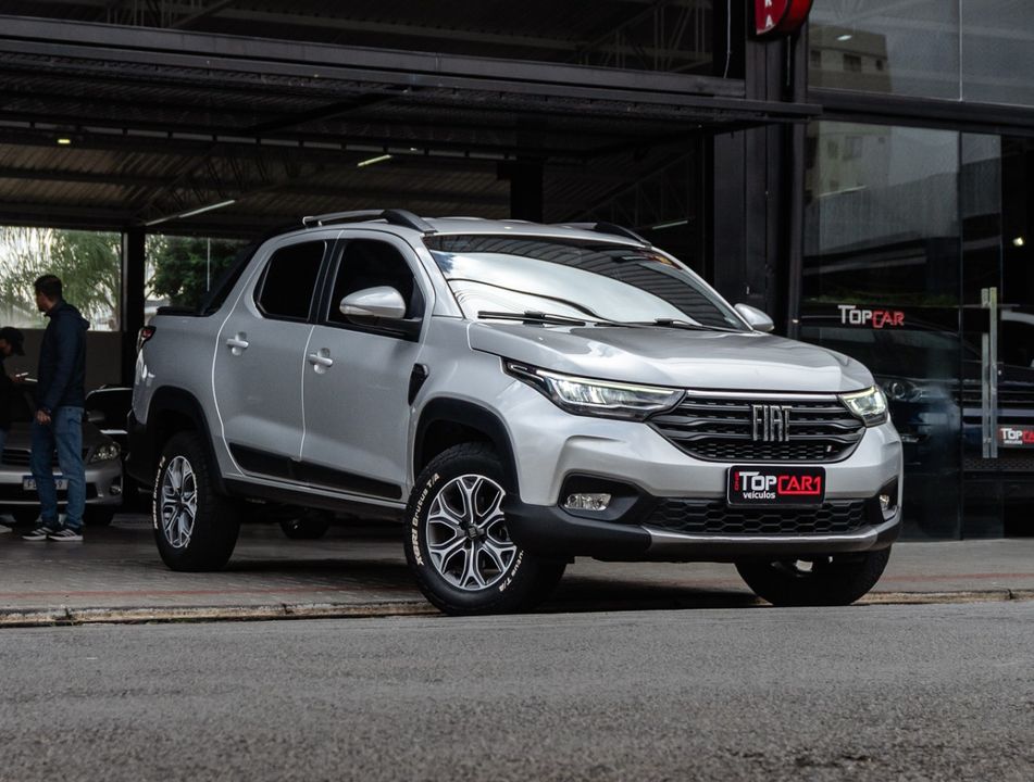 Fiat Strada Volcano 1.3 Flex 8V CD
