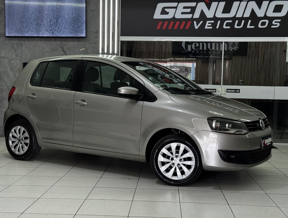 VolksWagen Fox 1.6 Mi Total Flex 8V 5p