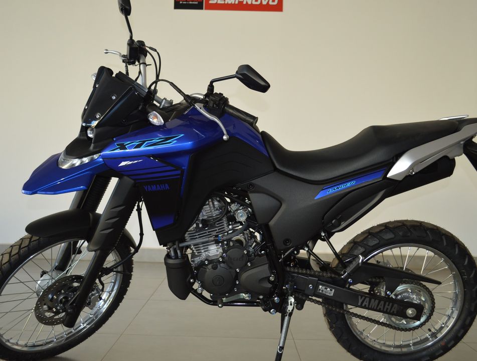 YAMAHA XTZ 250 LANDER CONNECTED
