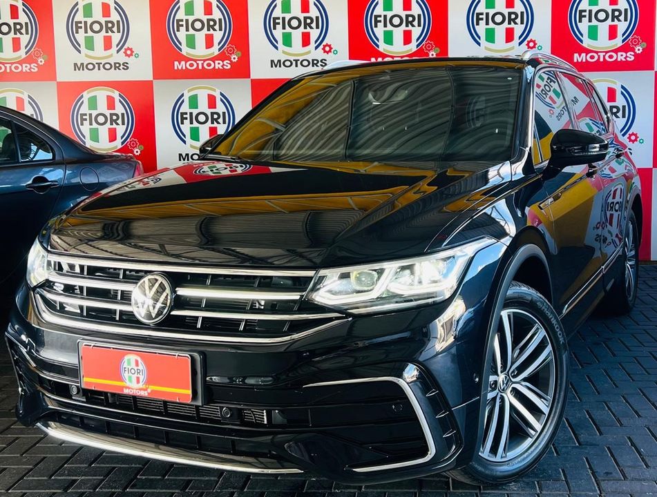 VolksWagen TIGUAN Allspac R-Line 300 TSI 2.0 