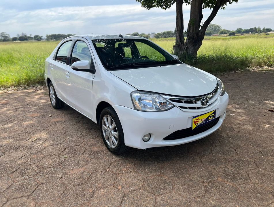 Toyota ETIOS XLS Sedan 1.5 Flex 16V 4p Mec.