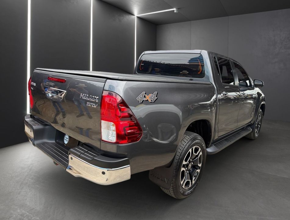 Toyota Hilux CD SRV 4x4 2.8 TDI Diesel Aut.