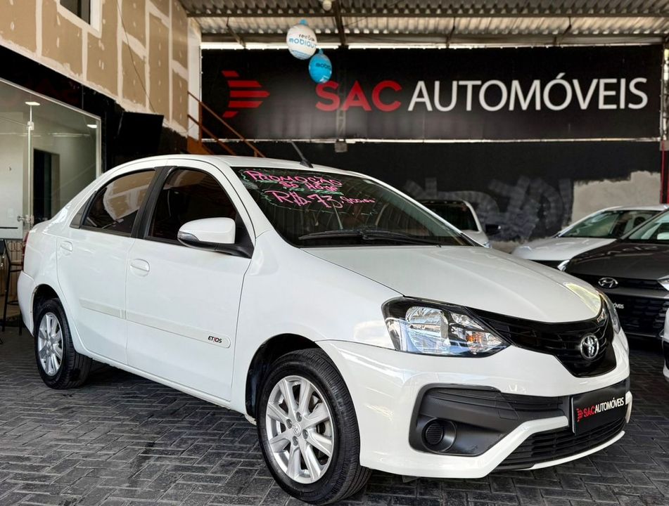 Toyota ETIOS X Plus Sedan 1.5 Flex 16V 4p Aut.