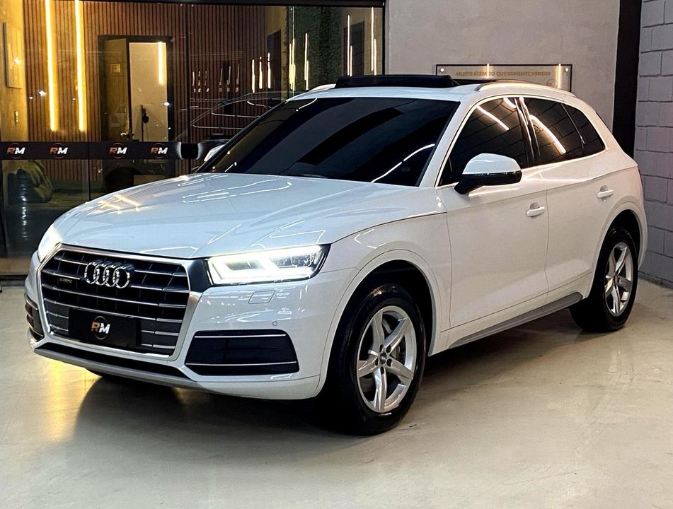 Audi Q5 Ambiente 2.0 TFSI Quattro S tronic