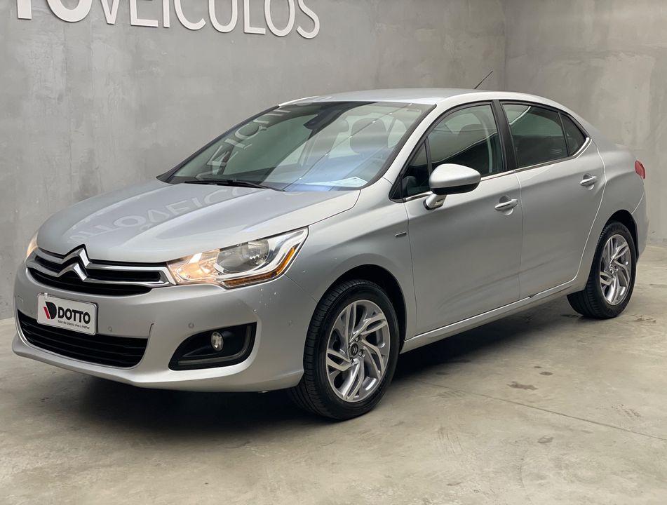 Citroën C4 LOUNGE Exclusive 1.6 Turbo 4p Aut.