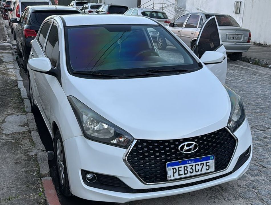 Hyundai HB20 Unique 1.0 Flex 12V Mec.