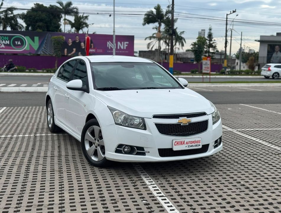 Chevrolet CRUZE HB Sport LT 1.8 16V FlexP. 5p Mec