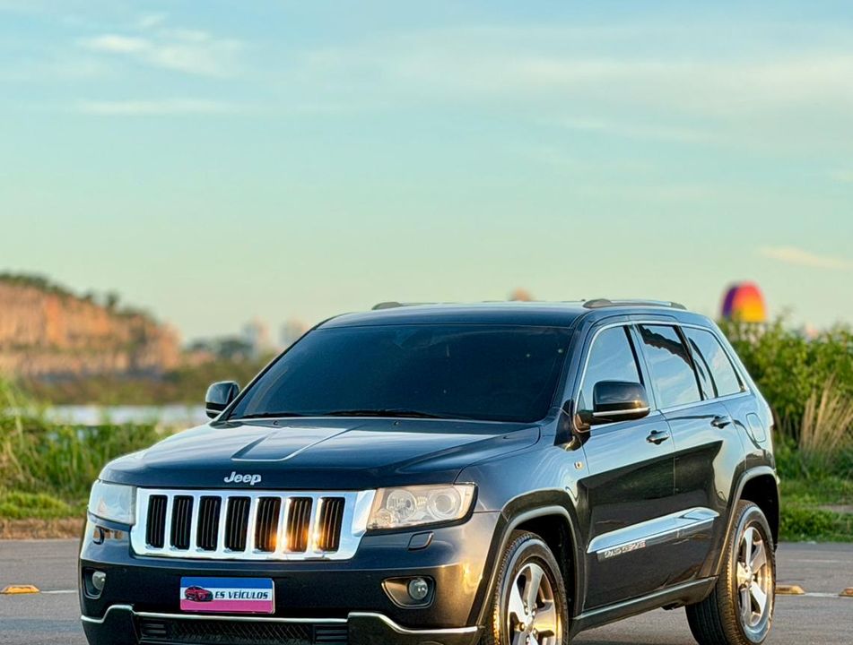 Jeep Cherokee Limited 3.7 4x4 V6 12V Aut.