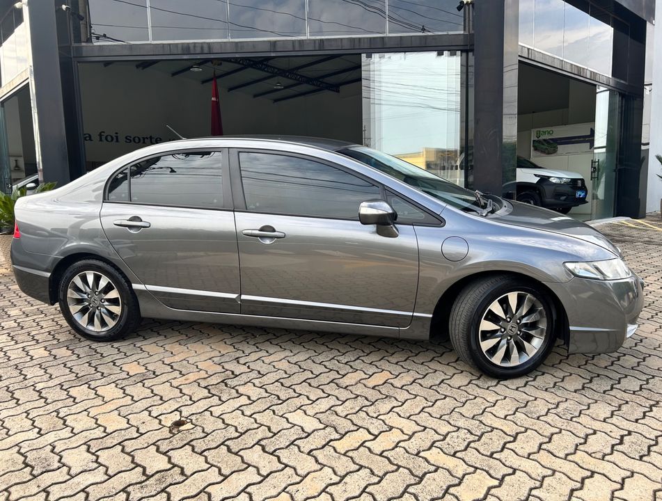 Honda Civic Sed. LXL/ LXL SE 1.8 Flex 16V Aut.