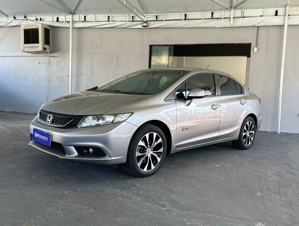 Honda Civic Sedan LXS 1.8/1.8 Flex 16V Aut. 4p