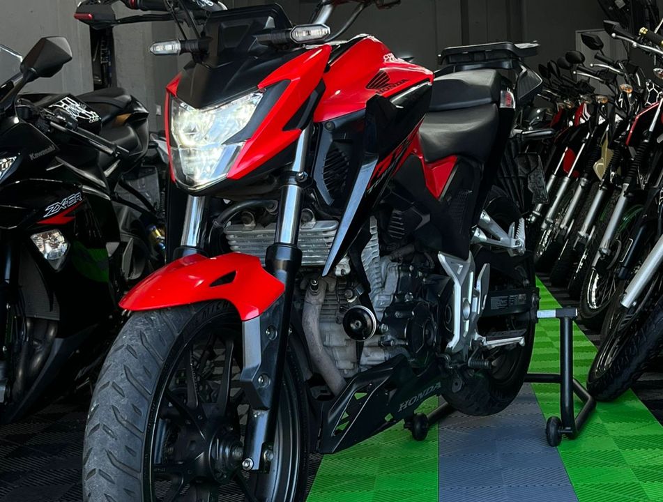 HONDA CB 300F Twister Flex