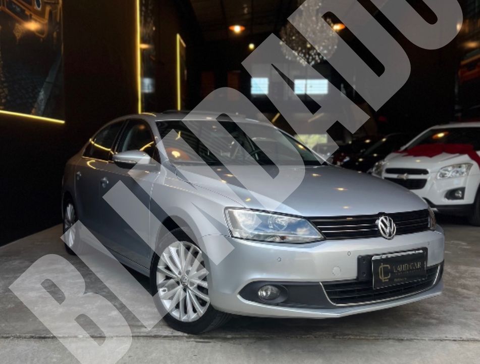 VolksWagen JETTA Highline 2.0 TSI 16V 4p Tiptronic