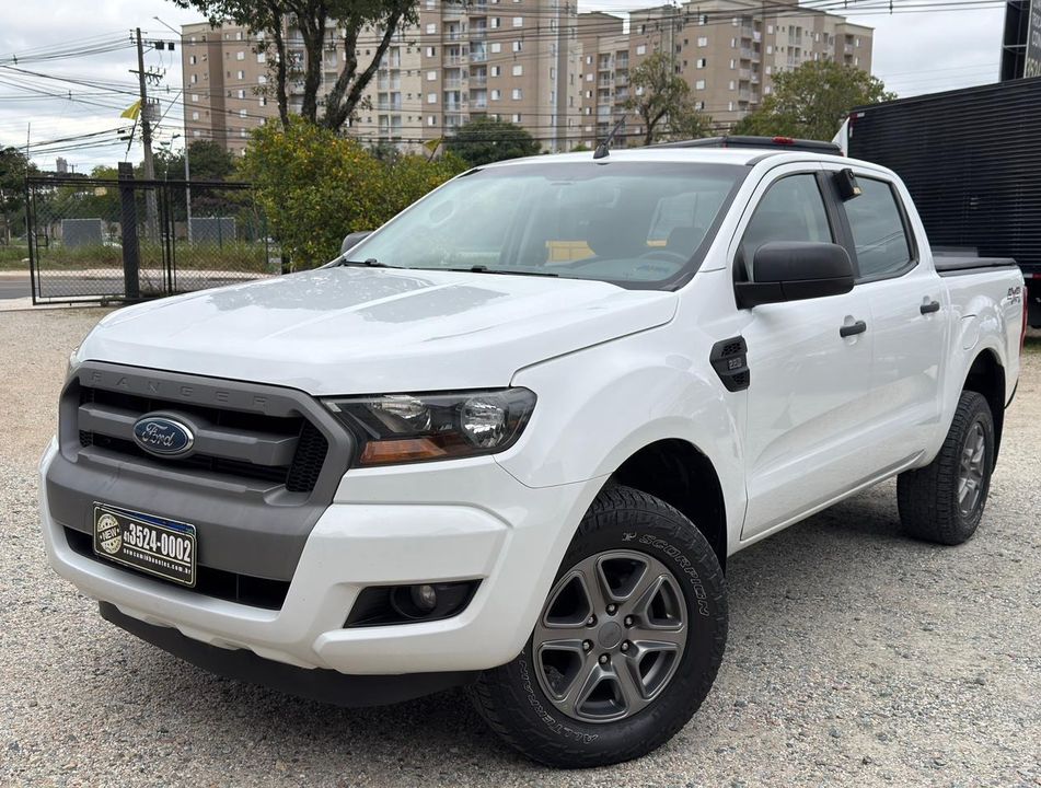 Ford Ranger XLS 2.2 4x4 CD Diesel Mec.