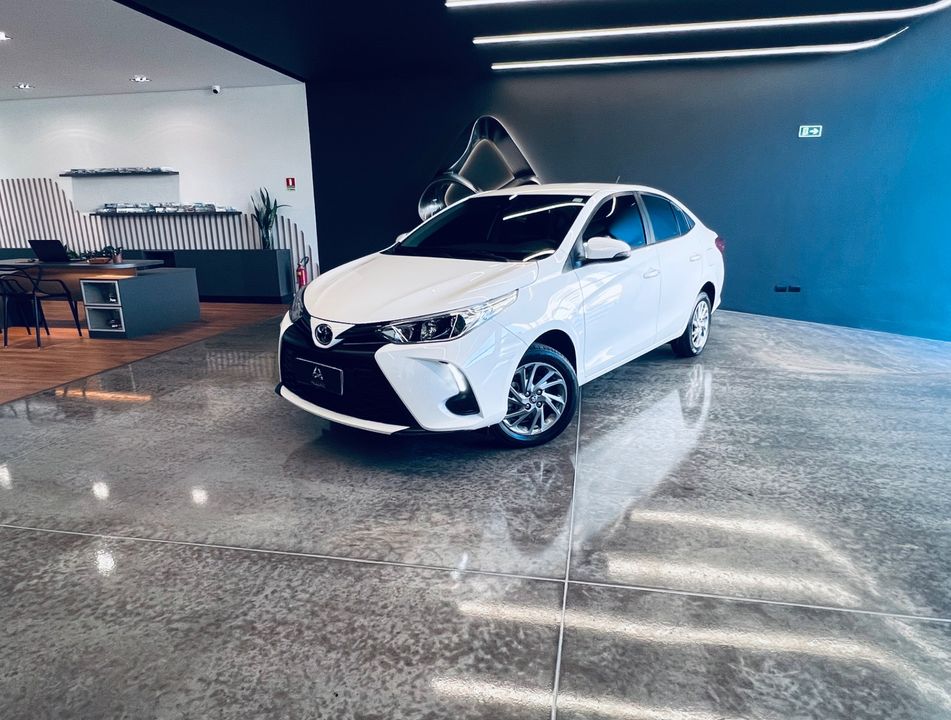 Toyota YARIS XS Sedan 1.5 Flex 16V 4p Aut.