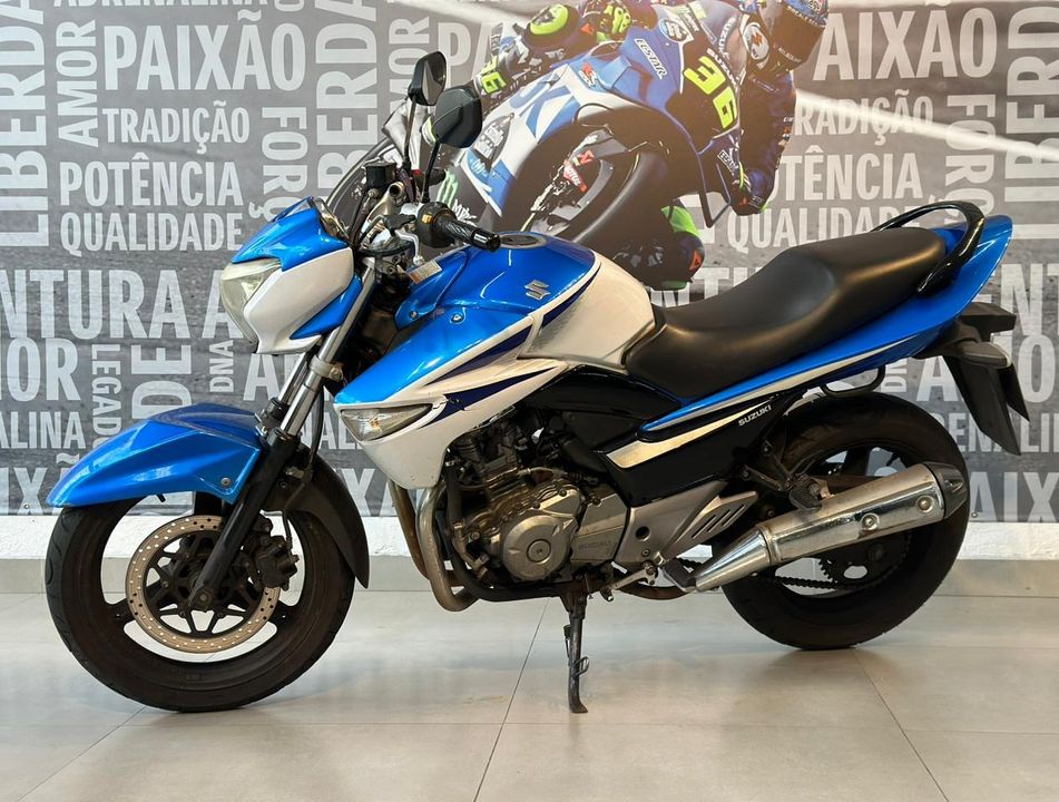 SUZUKI INAZUMA 250cc