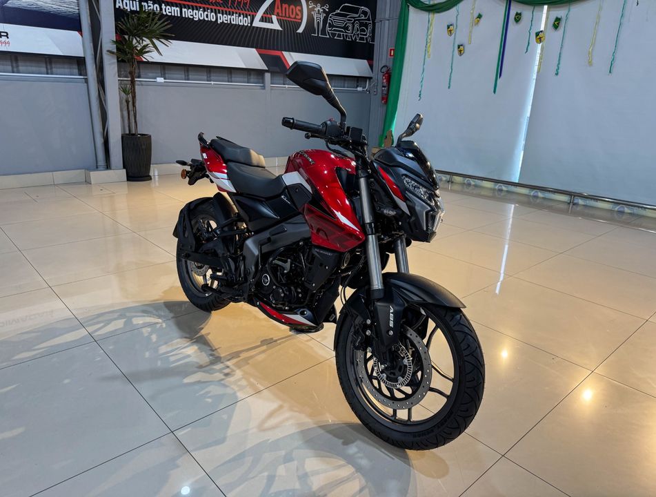 BAJAJ DOMINAR NS160