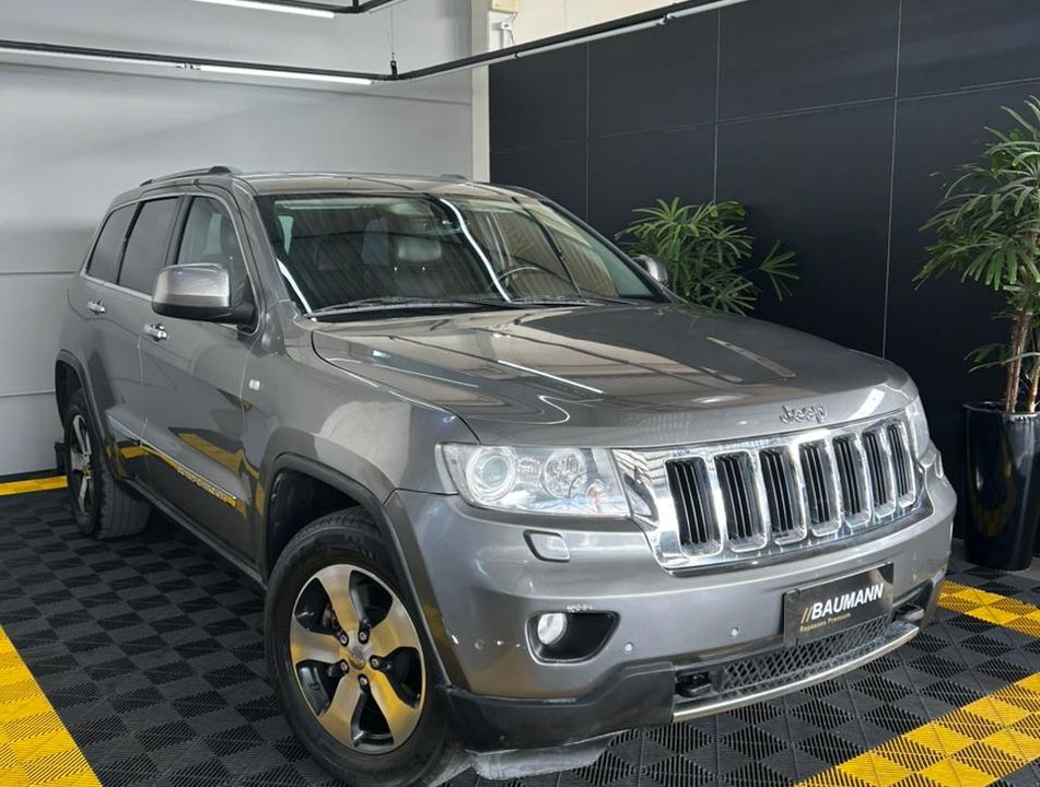 Jeep Cherokee Limited 3.7 4x4 V6 12V Aut.