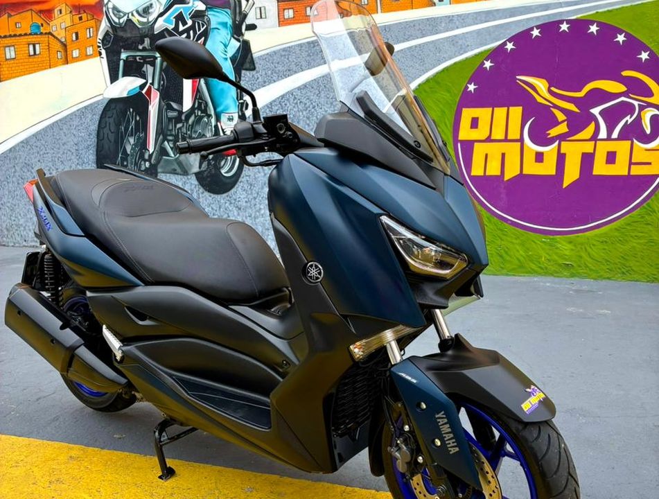 YAMAHA XMAX 250 ABS