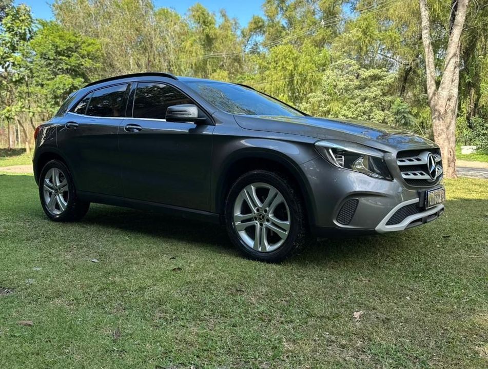 Mercedes GLA 200 Style 1.6 TB 16V/Flex Aut.